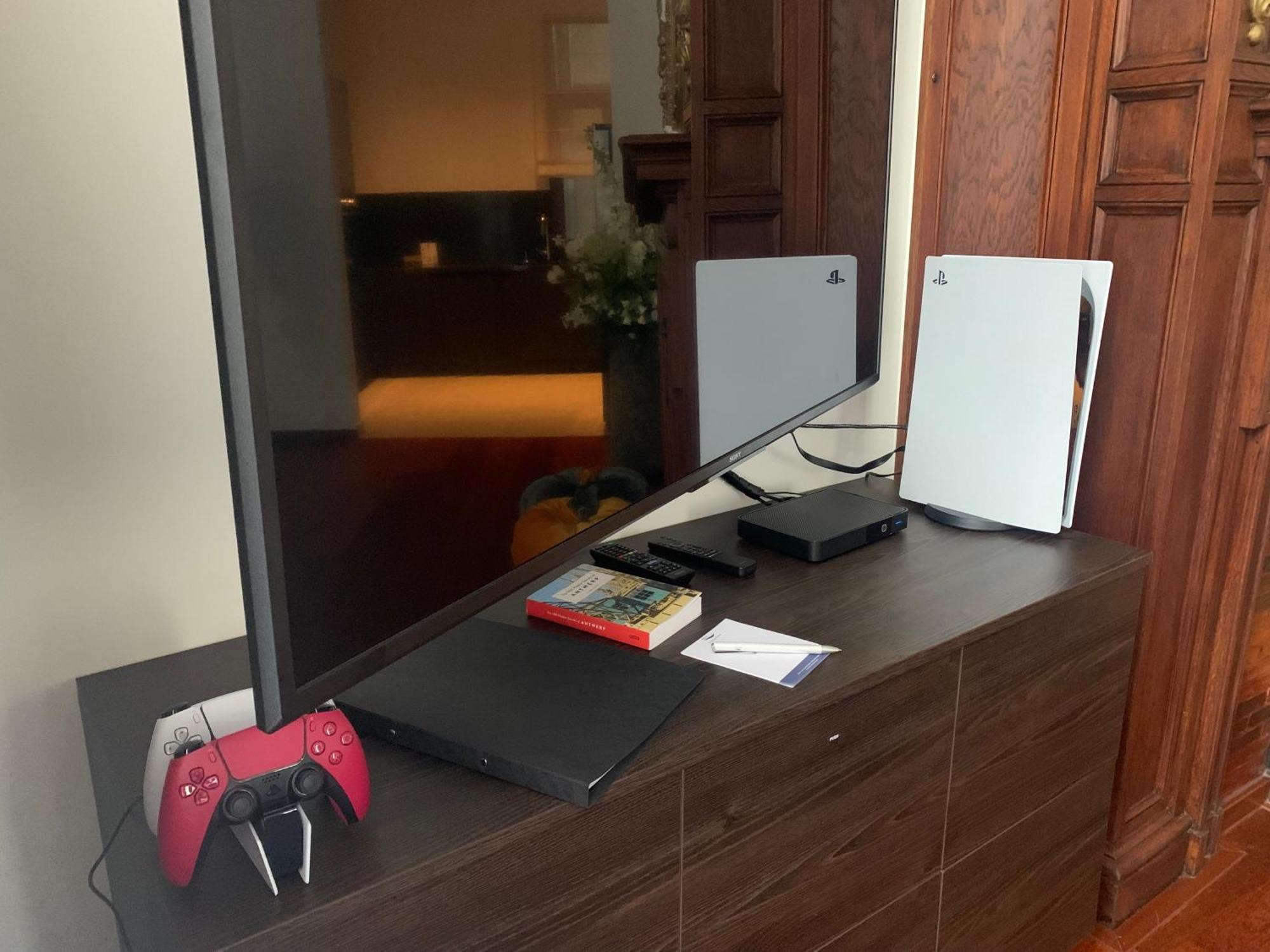 Botanique Suites Airbnb, Anvers Extérieur photo