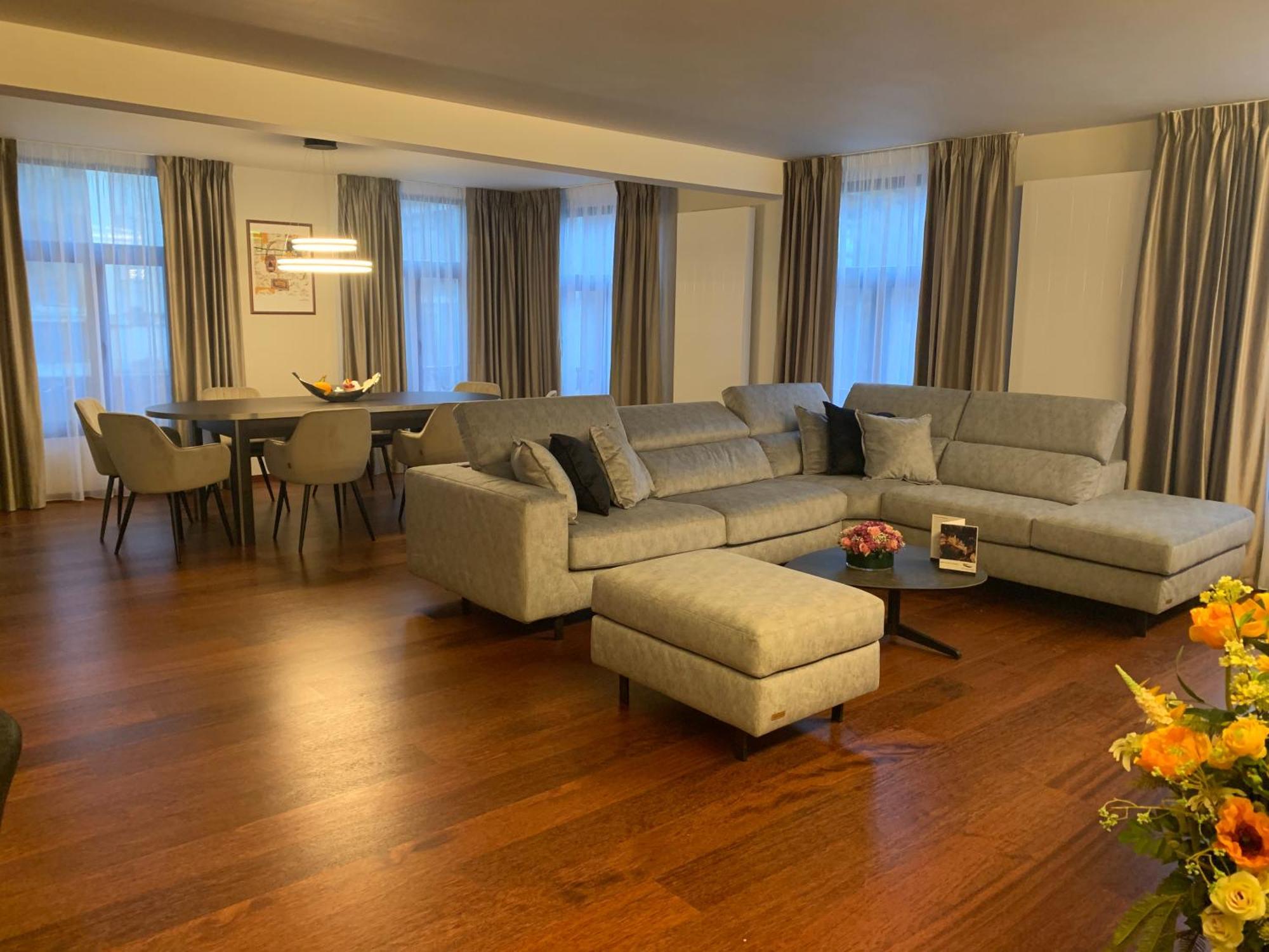 Botanique Suites Airbnb, Anvers Extérieur photo